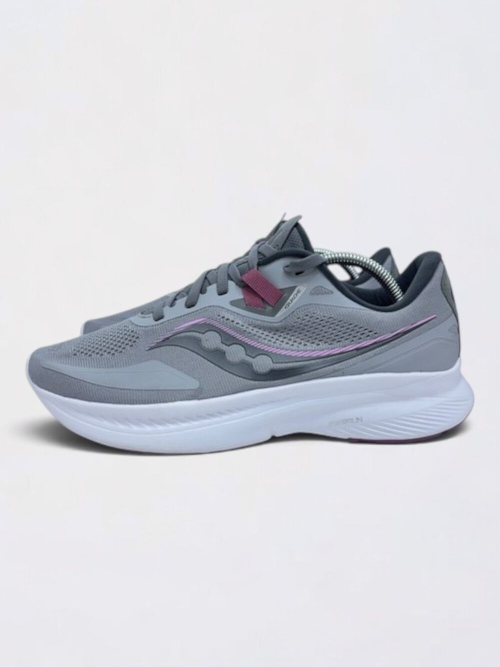 Saucony Guide 15 Running Shoes Sneakers Womens Size 10.5W Alloy Mauve S10685-15